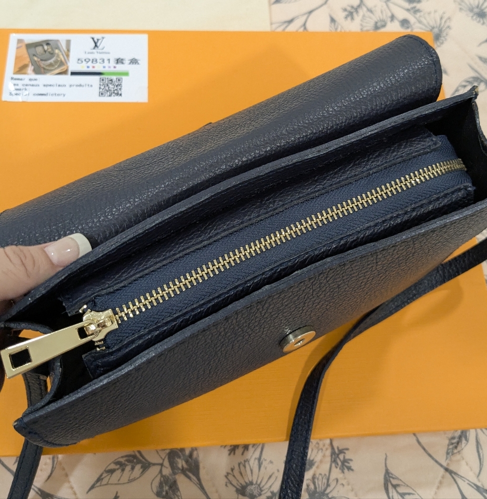 FAYE Style BORSE IN PELLE Leather Crossbody Bag - Picture 11 of 17